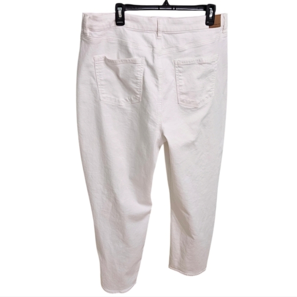 American Eagle Curvy Mom Jean White size 20 Long EUC - Picture 4 of 12